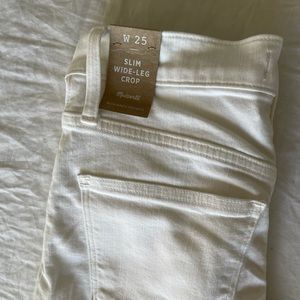Madewell Slim Wide Leg Crop in White